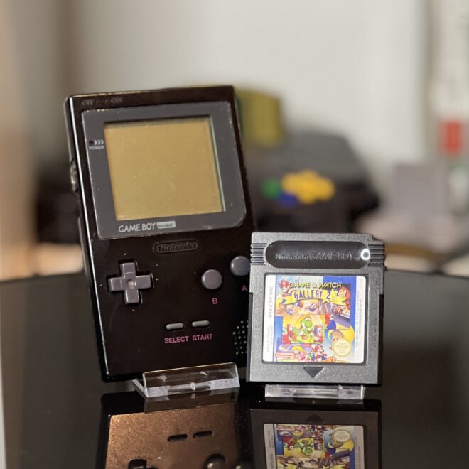 GameBoy Pocket (schwarz) Game & Watch Starter-Bundle